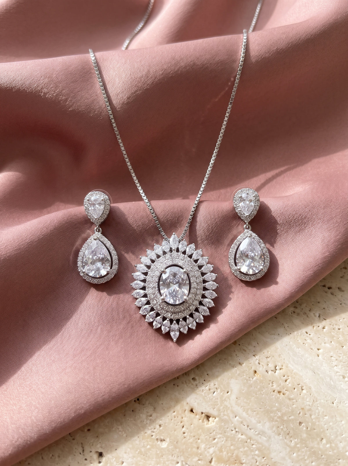Soleil Zircon Set